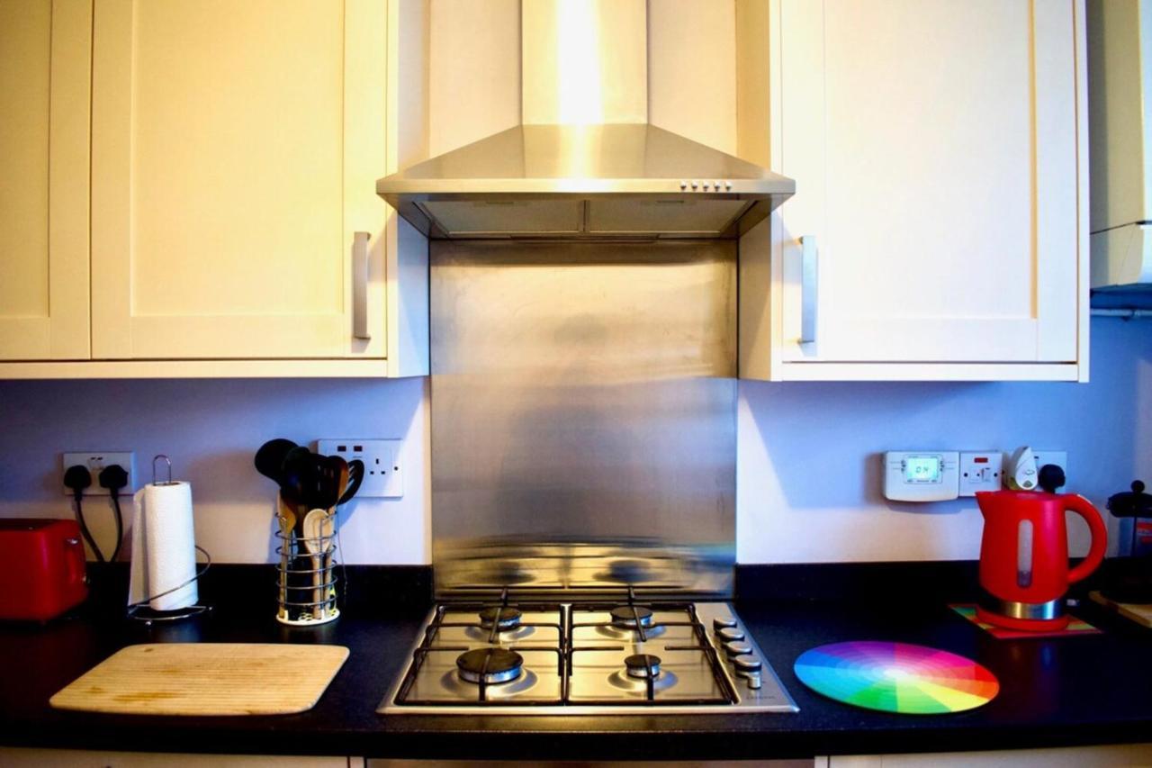 Welcoming And Homely 2 Bed In Central Location Edimburgo Esterno foto